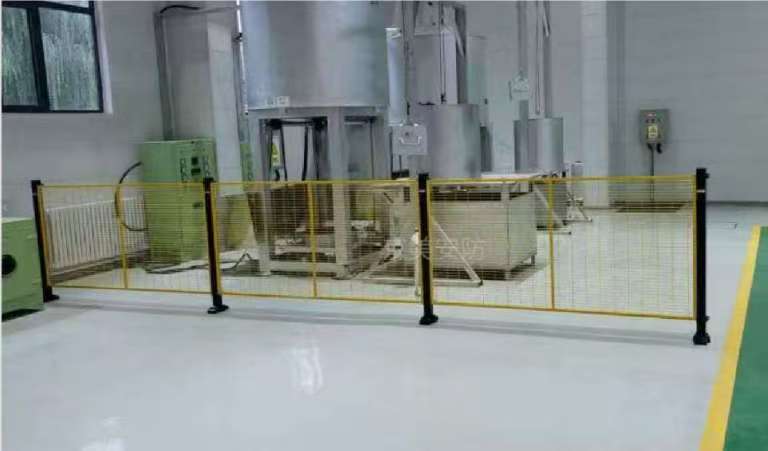 Steel Column and Mesh System（