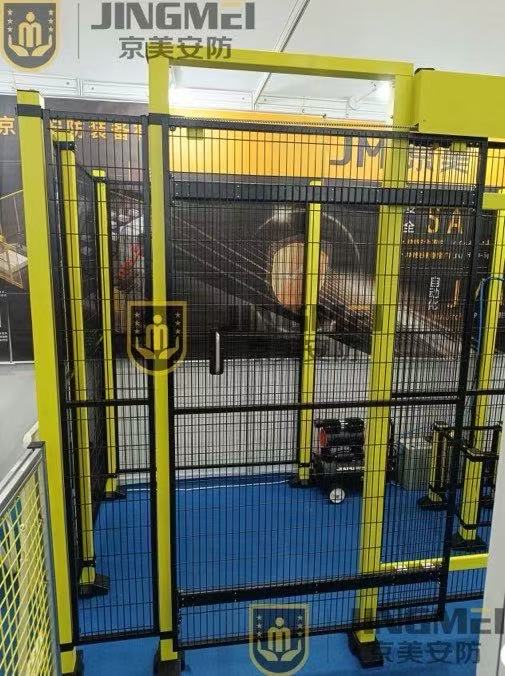 ประตูบานเดี่ยว