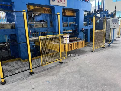 Protective Workshop Isolation Net