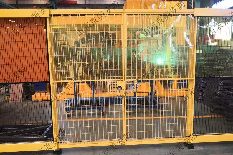 2m Double-Opening Telescopic Gate