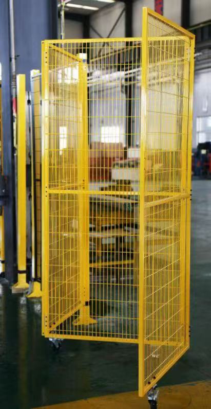 2.5mのシングルオープニング折りたたみドア