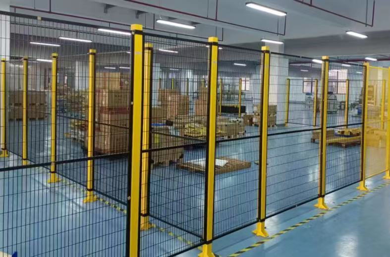 سياج السلامة الآلي